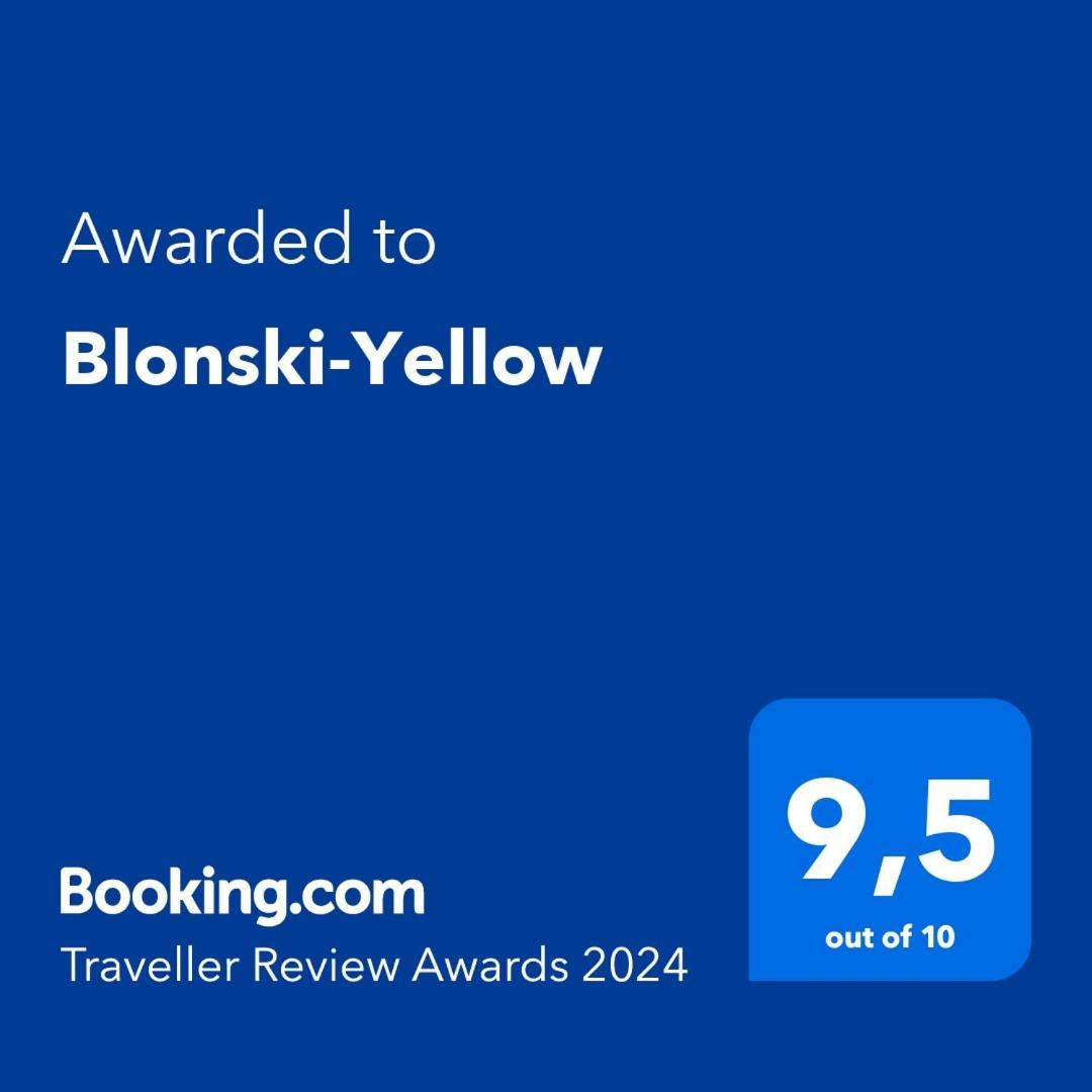 Blonski-Yellow 马拉加 外观 照片